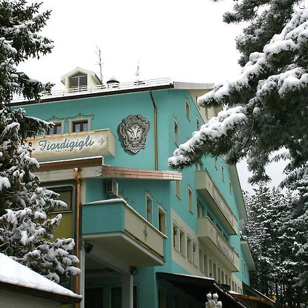 Hotel Fiordigigli Л'Акуила Экстерьер фото